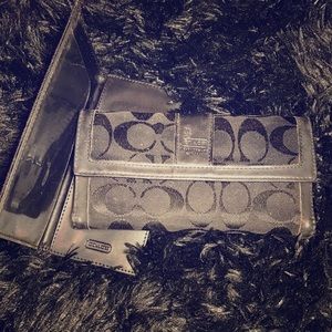 Coach wallet